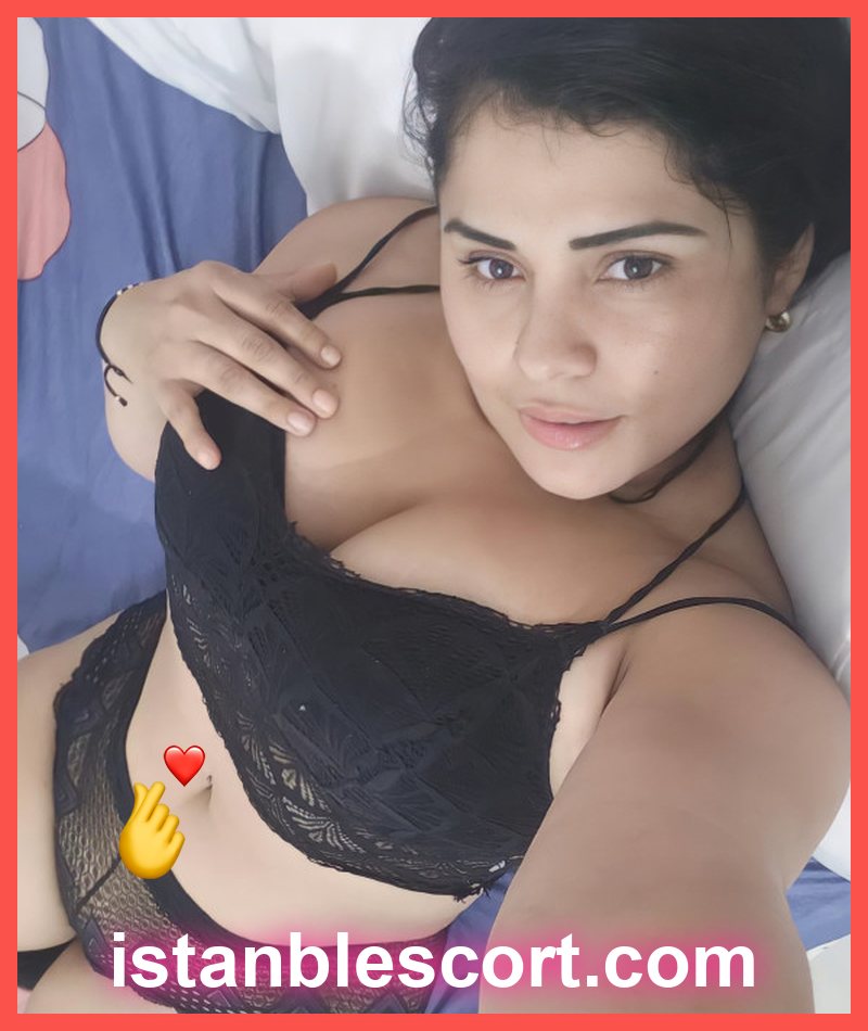 Tuğçe, 25 — Fatih vitrin kartı